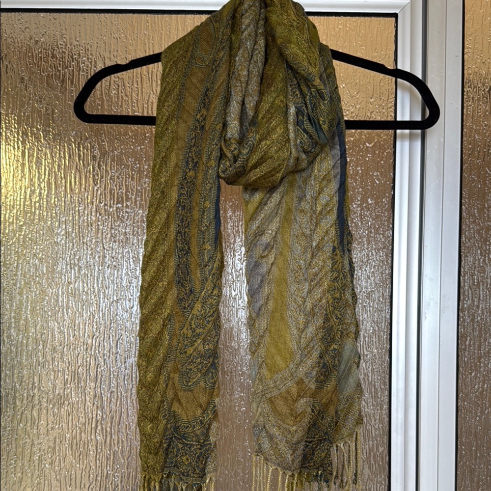 Elegant Paisley Scarf in Olive and Blue
